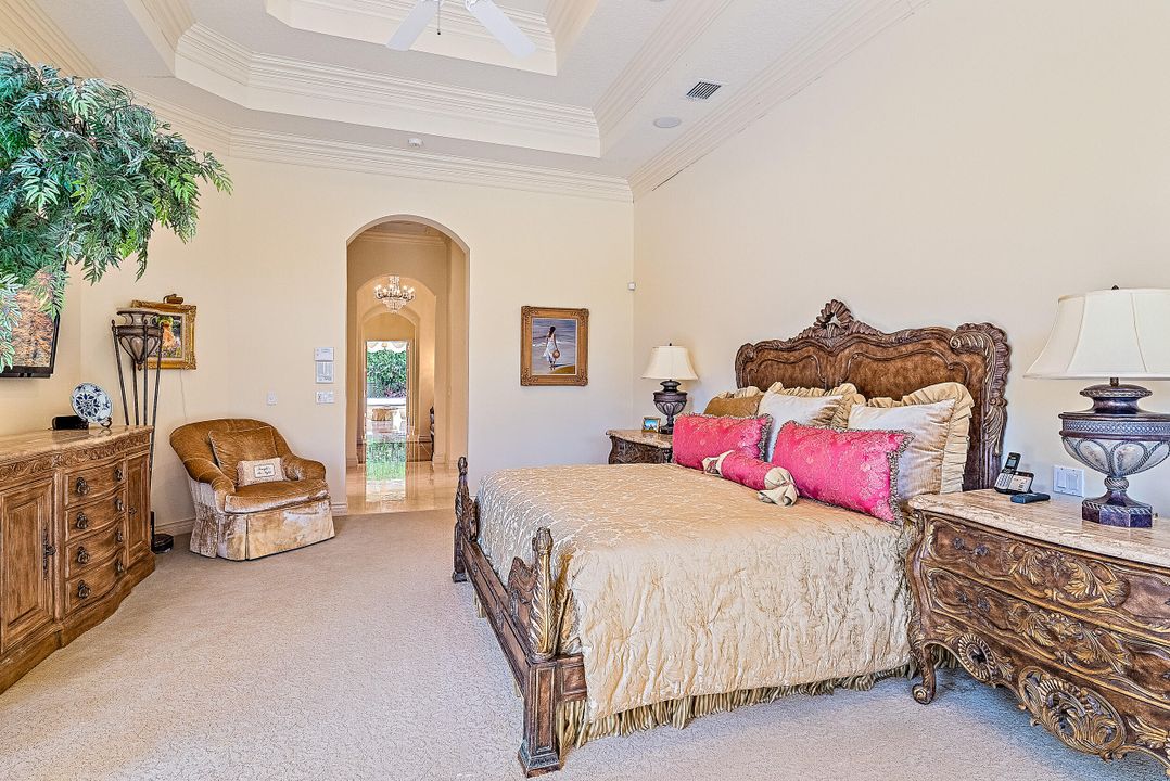 На продажу: $5,990,000 (5 спален, 6 ванн, 7733 Квадратных фут)