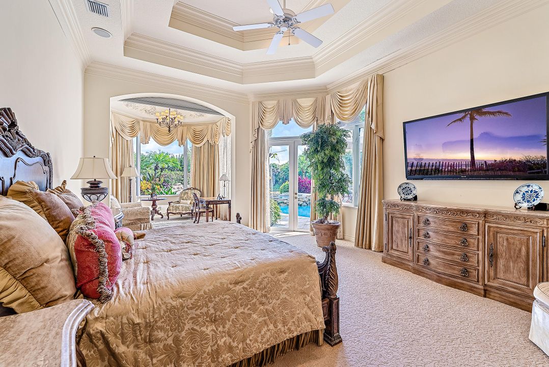 На продажу: $5,990,000 (5 спален, 6 ванн, 7733 Квадратных фут)