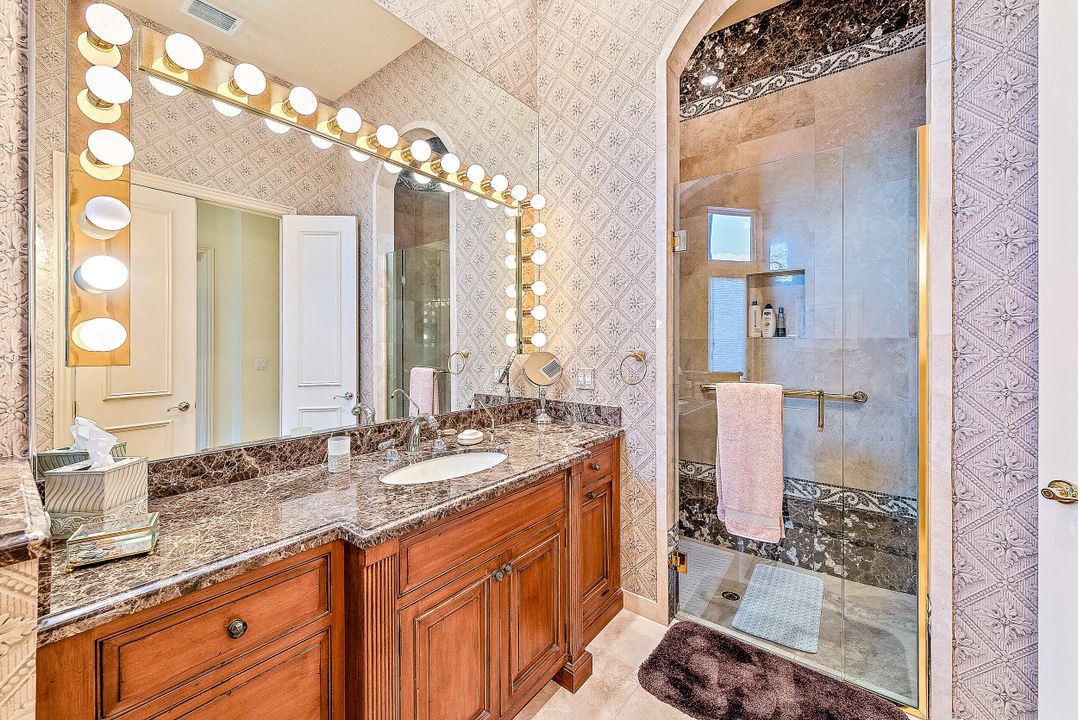 На продажу: $5,990,000 (5 спален, 6 ванн, 7733 Квадратных фут)