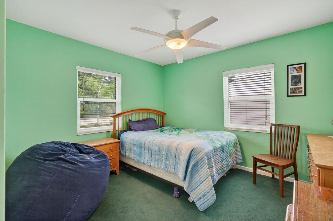 For Sale: $745,000 (3 beds, 2 baths, 1323 Square Feet)