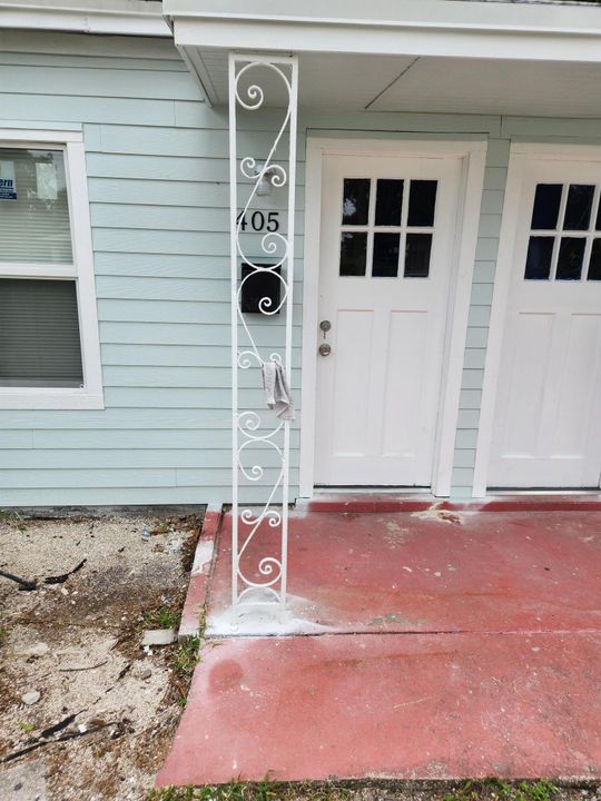 Activo con contrato: $1,100 (1 camas, 1 baños, 737 Pies cuadrados)