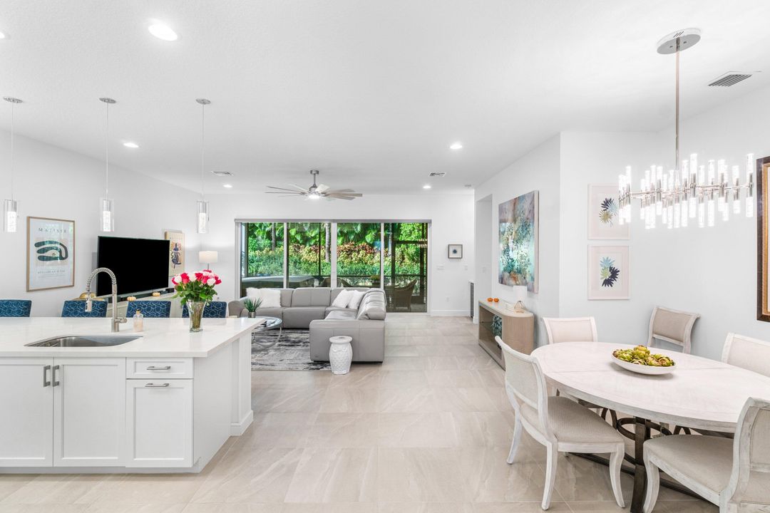 Active With Contract: $850,000 (3 beds, 2 baths, 1783 Square Feet)