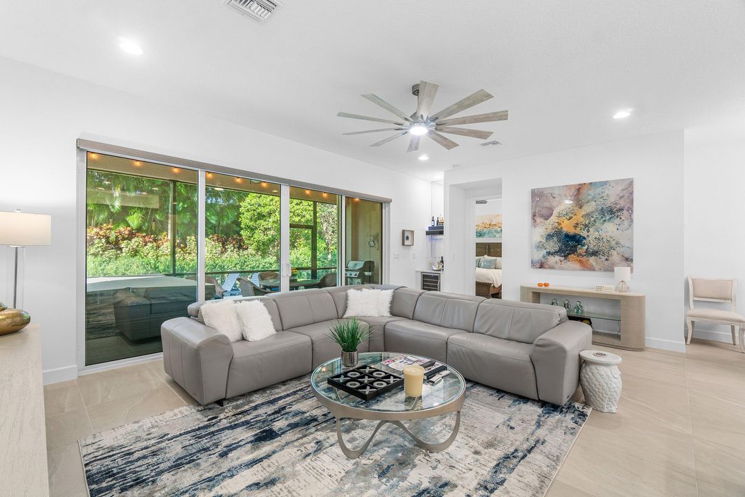 Active With Contract: $850,000 (3 beds, 2 baths, 1783 Square Feet)