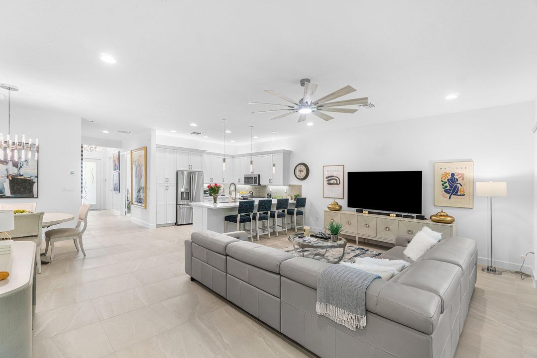 Active With Contract: $850,000 (3 beds, 2 baths, 1783 Square Feet)