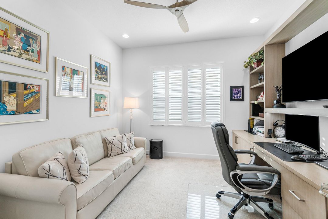 Active With Contract: $850,000 (3 beds, 2 baths, 1783 Square Feet)