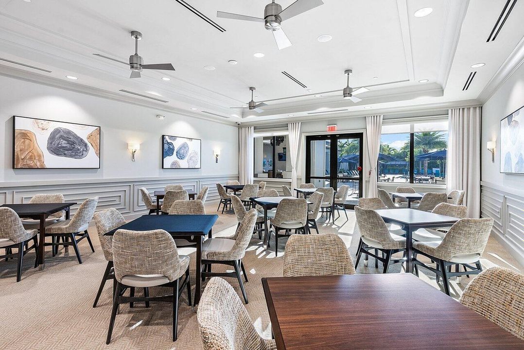 Active With Contract: $850,000 (3 beds, 2 baths, 1783 Square Feet)