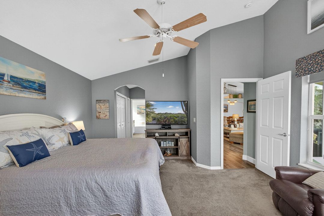 Activo con contrato: $649,000 (3 camas, 2 baños, 1879 Pies cuadrados)