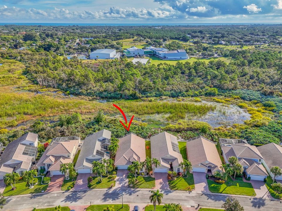 Activo con contrato: $649,000 (3 camas, 2 baños, 1879 Pies cuadrados)