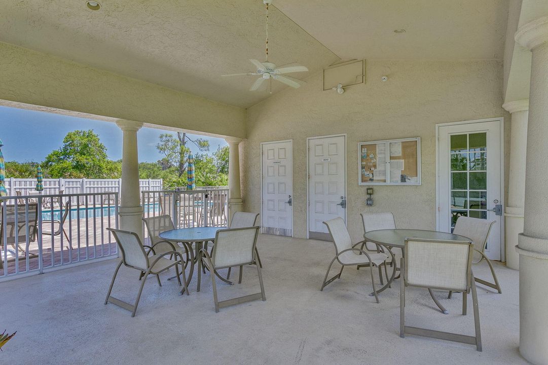 Activo con contrato: $649,000 (3 camas, 2 baños, 1879 Pies cuadrados)