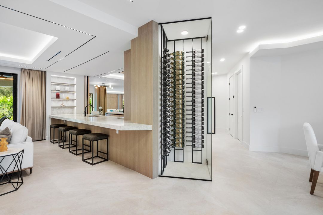 For Sale: $2,199,999 (4 beds, 4 baths, 3398 Square Feet)