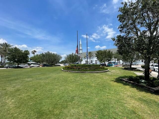 En Venta: $549,000 (4 camas, 2 baños, 2646 Pies cuadrados)