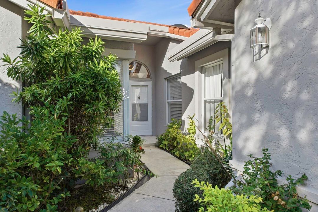 待售: $449,000 (3 贝兹, 2 浴室, 1722 平方英尺)