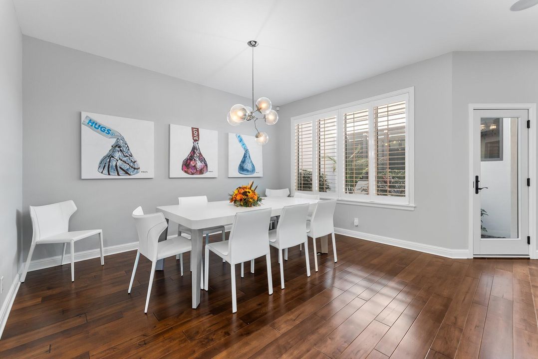 For Sale: $1,995,000 (3 beds, 3 baths, 3330 Square Feet)