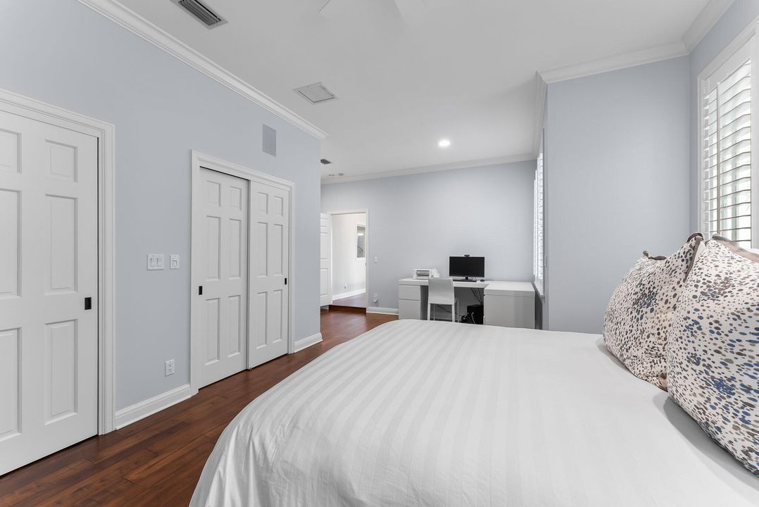 For Sale: $1,995,000 (3 beds, 3 baths, 3330 Square Feet)