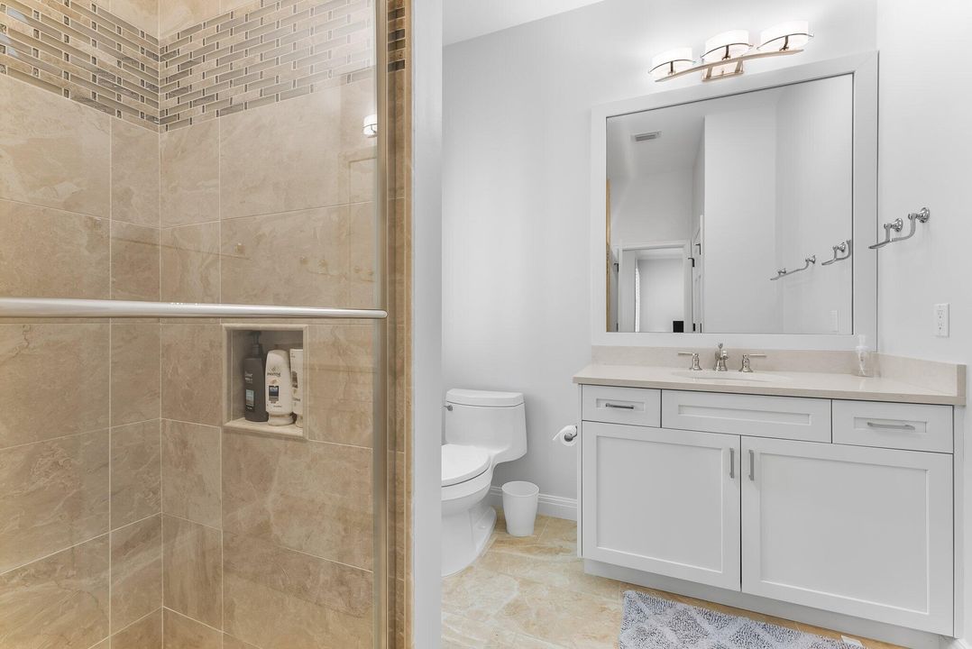 For Sale: $1,995,000 (3 beds, 3 baths, 3330 Square Feet)