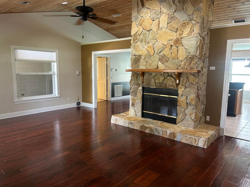 En Renta: $3,500 (3 camas, 2 baños, 1641 Pies cuadrados)