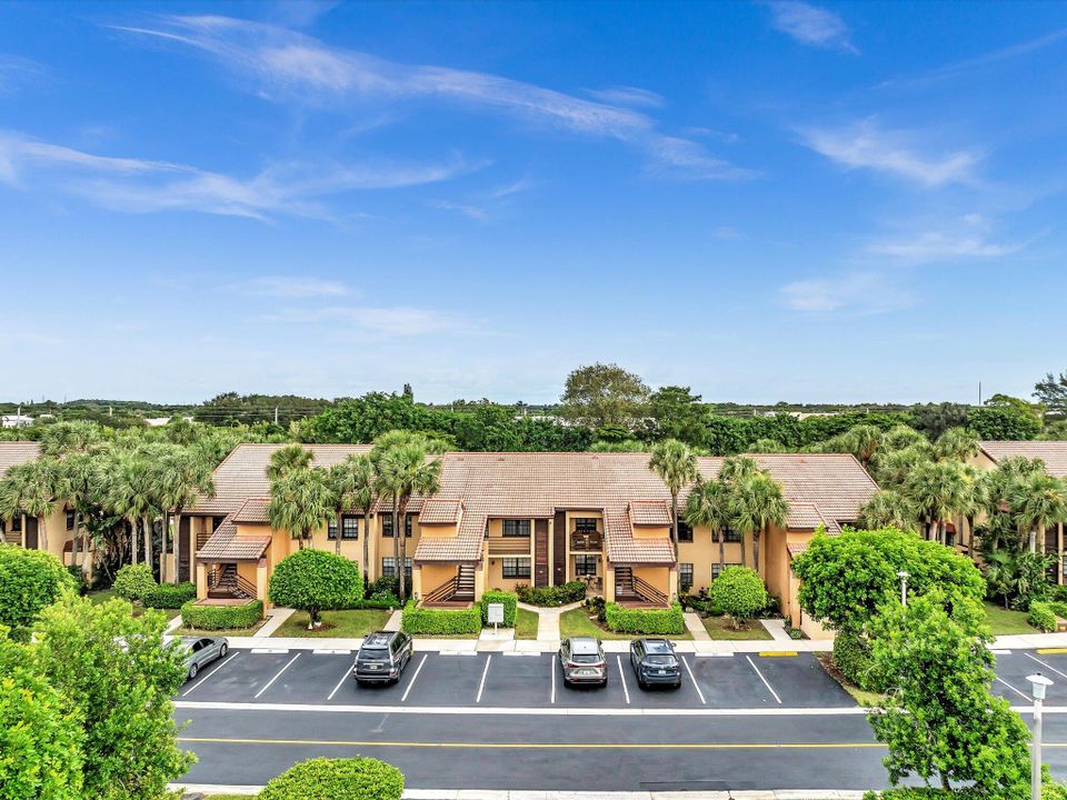 En Venta: $299,000 (2 camas, 2 baños, 1222 Pies cuadrados)