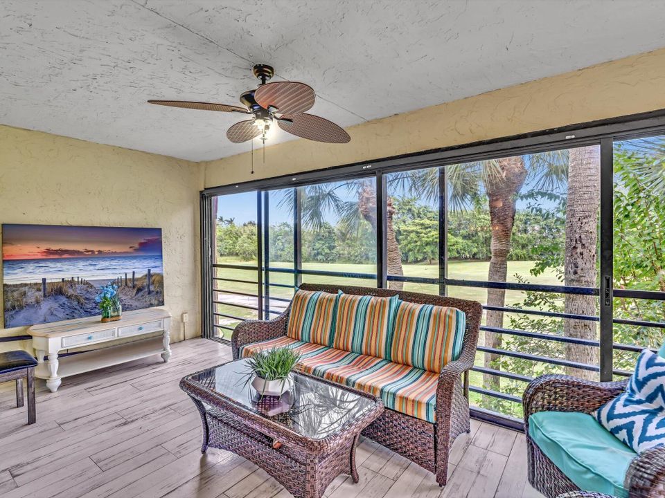 En Venta: $299,000 (2 camas, 2 baños, 1222 Pies cuadrados)