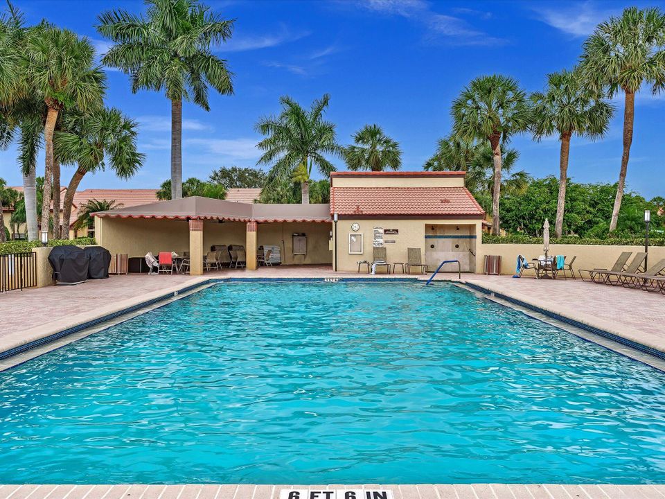 En Venta: $299,000 (2 camas, 2 baños, 1222 Pies cuadrados)