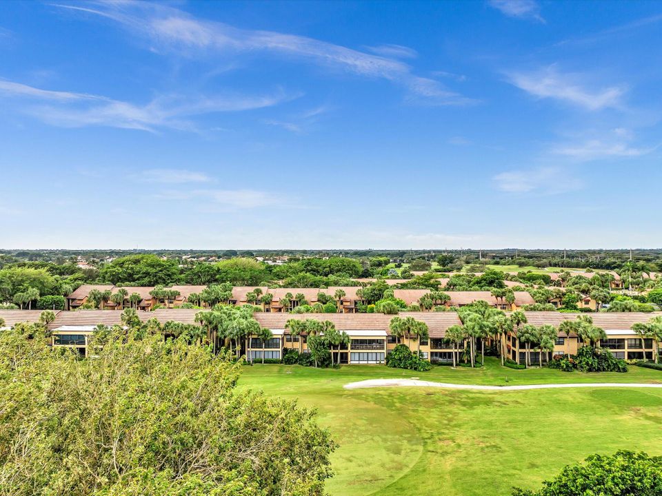 En Venta: $299,000 (2 camas, 2 baños, 1222 Pies cuadrados)