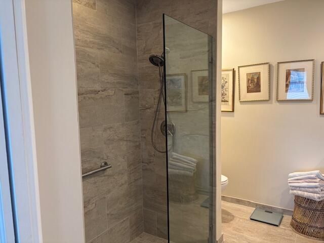 合同活跃: $3,300 (2 贝兹, 2 浴室, 1658 平方英尺)