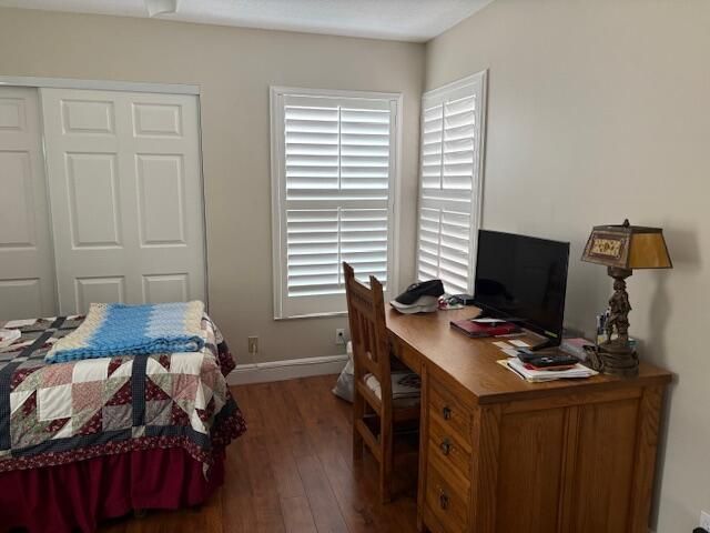 合同活跃: $3,300 (2 贝兹, 2 浴室, 1658 平方英尺)