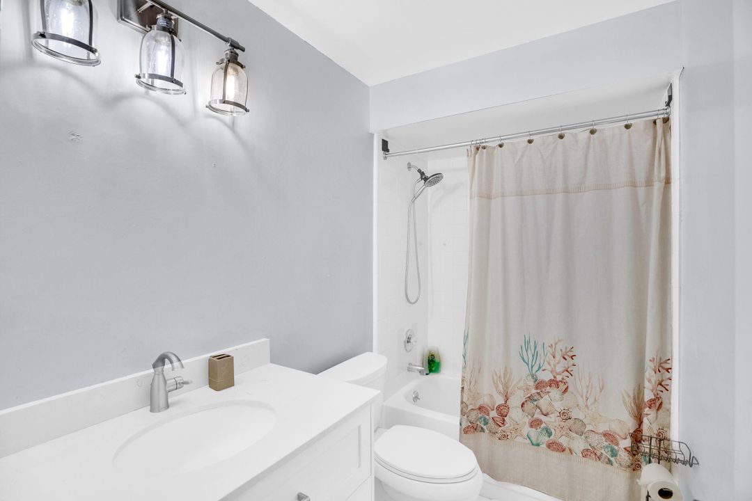 В аренду: $2,500 (3 спален, 2 ванн, 1226 Квадратных фут)