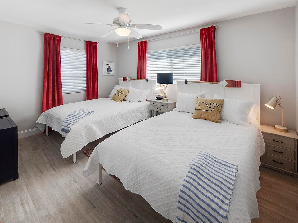 В аренду: $3,495 (2 спален, 1 ванн, 912 Квадратных фут)