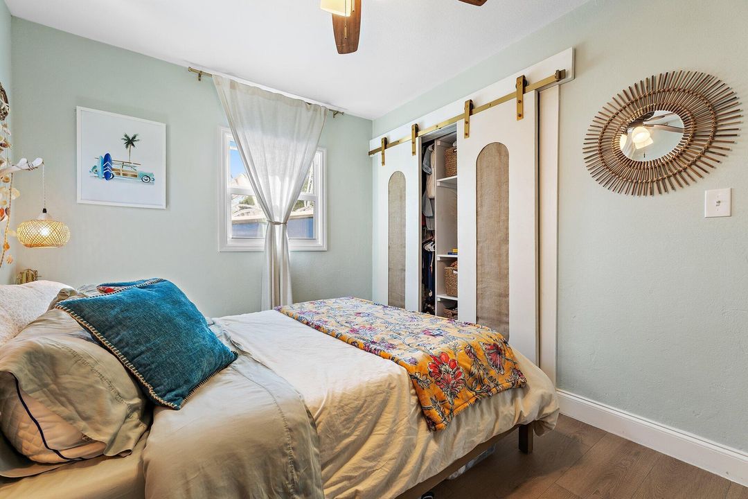 Active With Contract: $525,000 (3 beds, 2 baths, 1198 Square Feet)