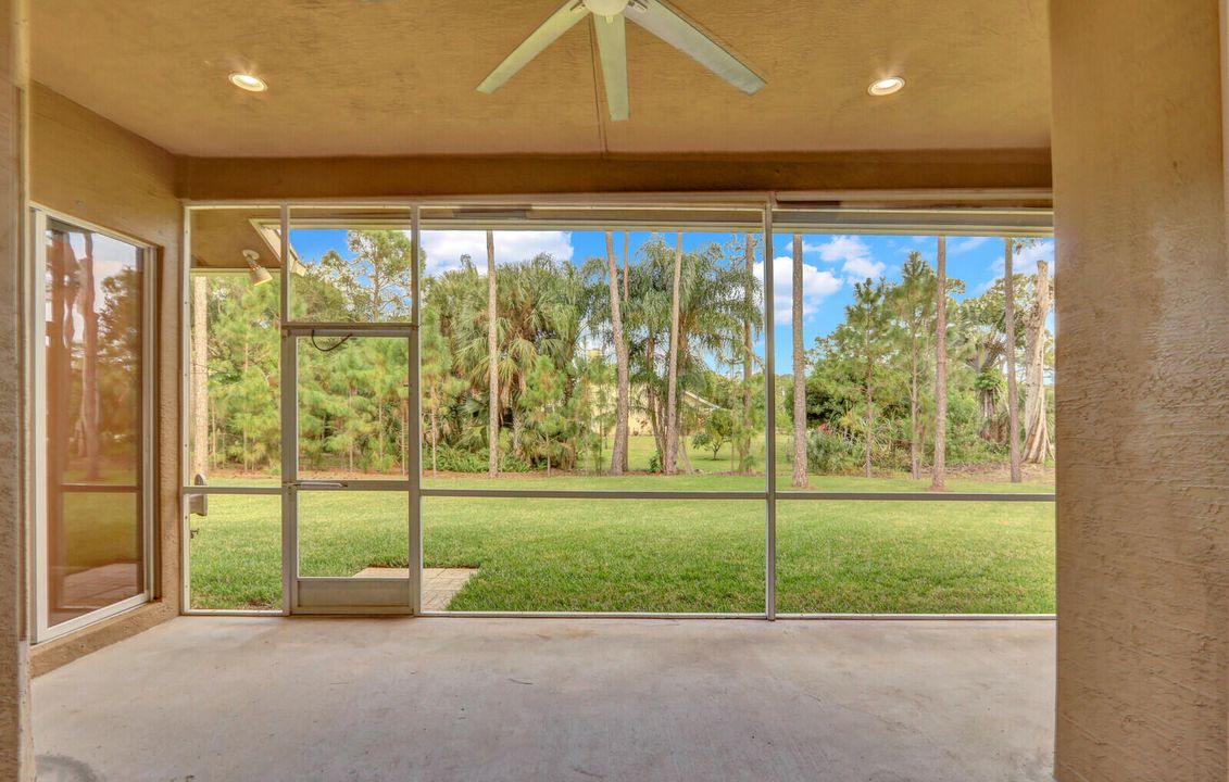 En Renta: $4,900 (3 camas, 2 baños, 2306 Pies cuadrados)