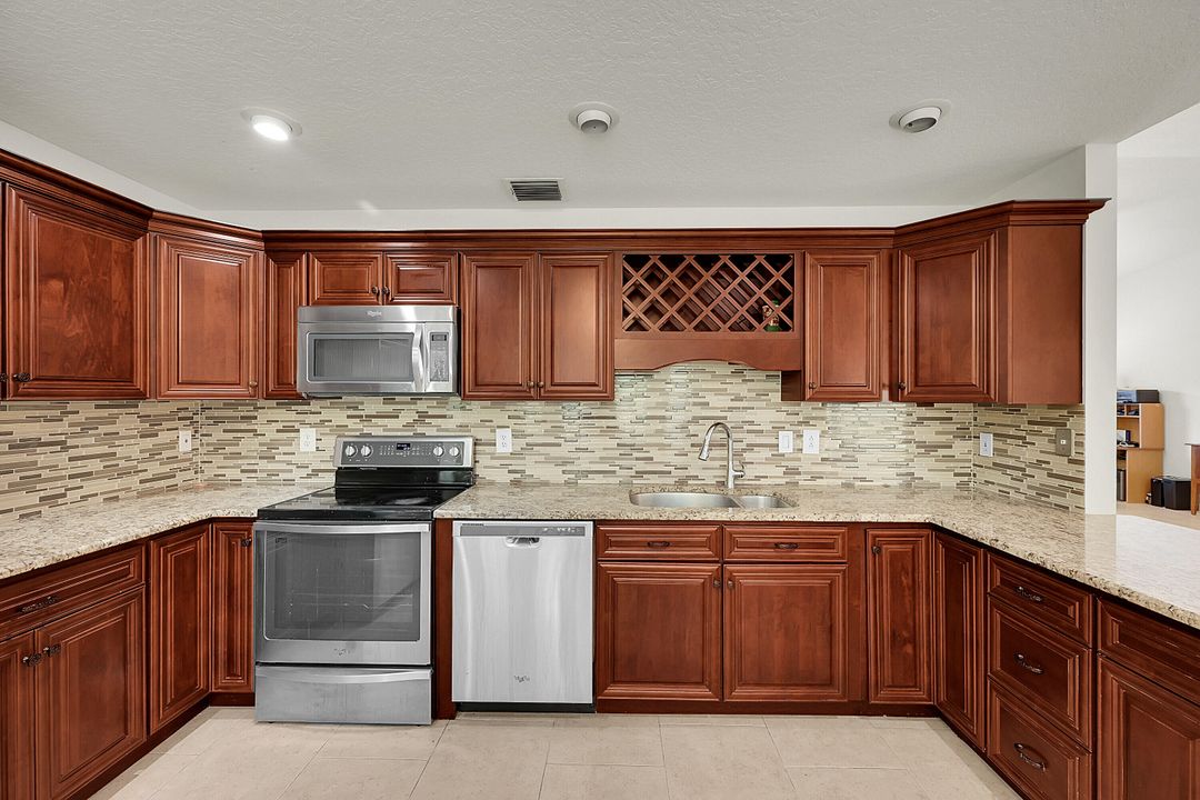 En Venta: $529,999 (3 camas, 2 baños, 1494 Pies cuadrados)