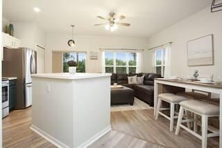 Под контрактом: $1,700 (1 спален, 1 ванн, 850 Квадратных фут)