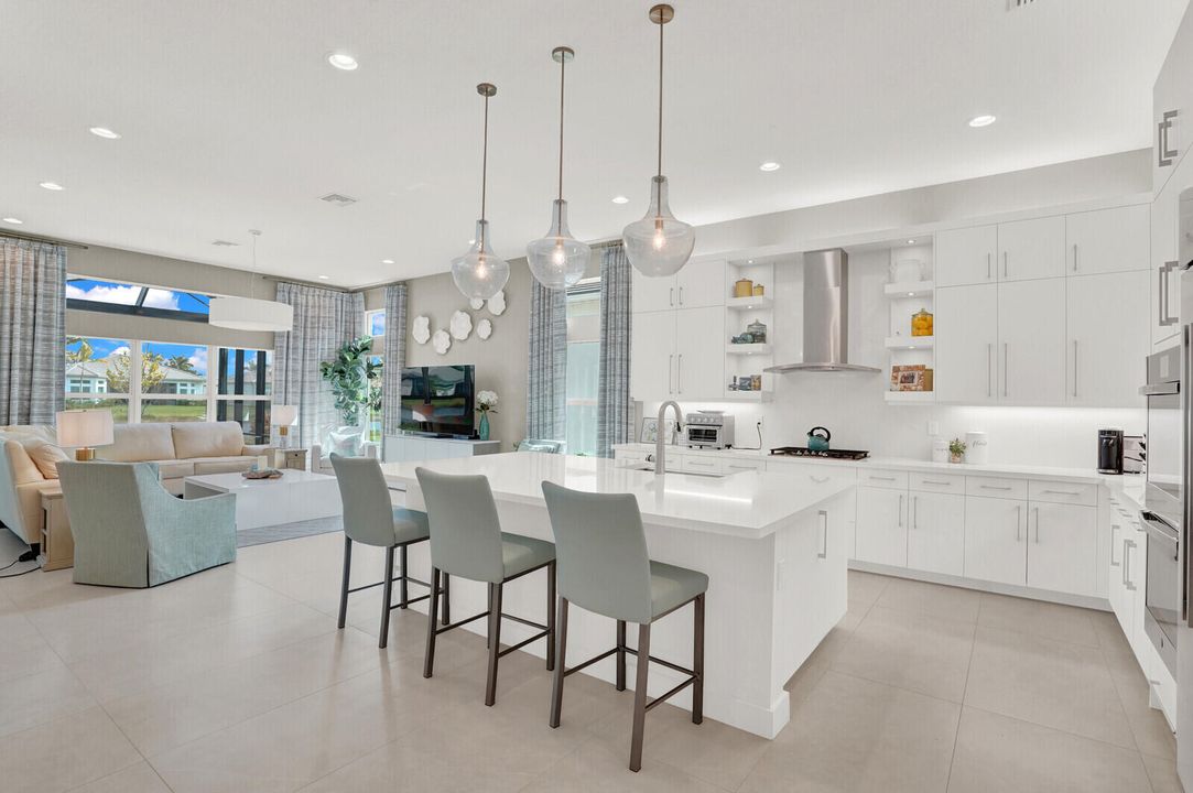 For Sale: $2,200,000 (3 beds, 3 baths, 3346 Square Feet)