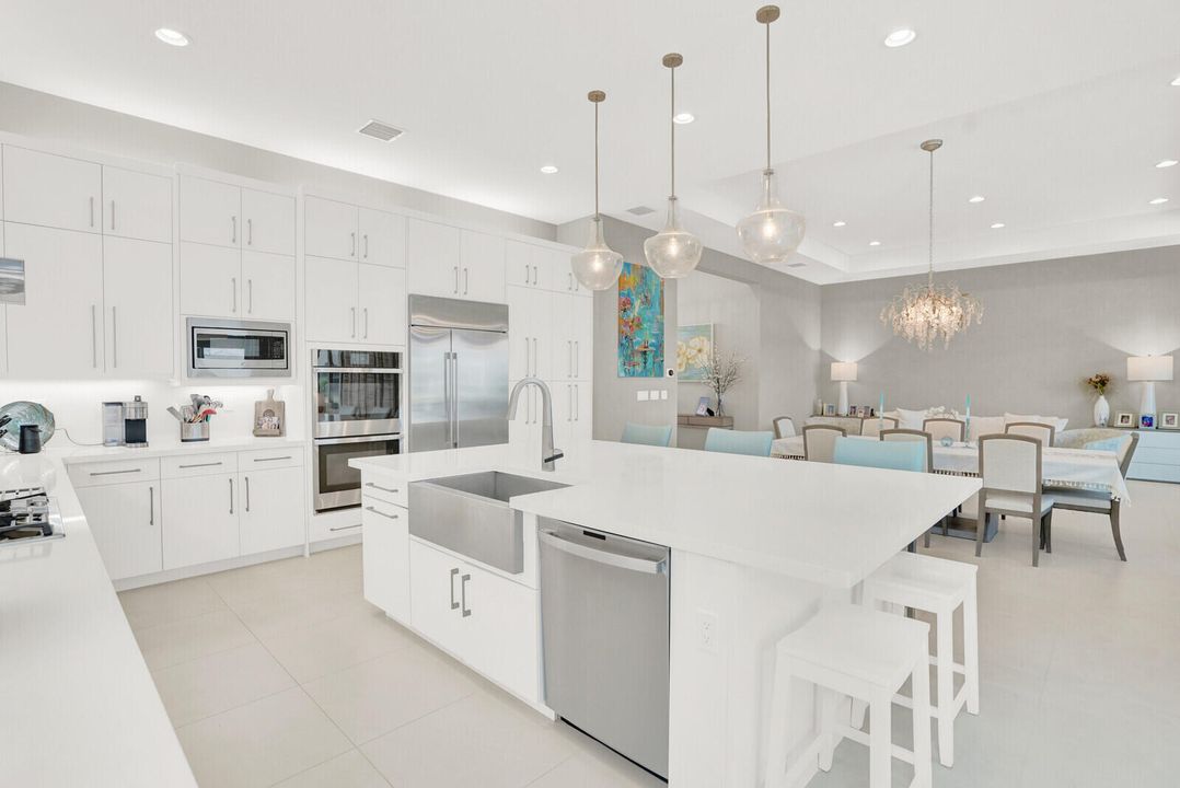 For Sale: $2,200,000 (3 beds, 3 baths, 3346 Square Feet)