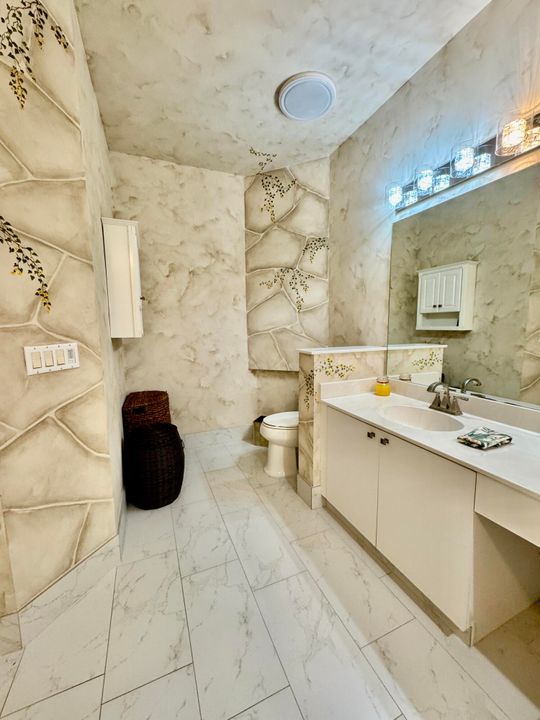 出租: $2,500 (2 贝兹, 2 浴室, 1619 平方英尺)