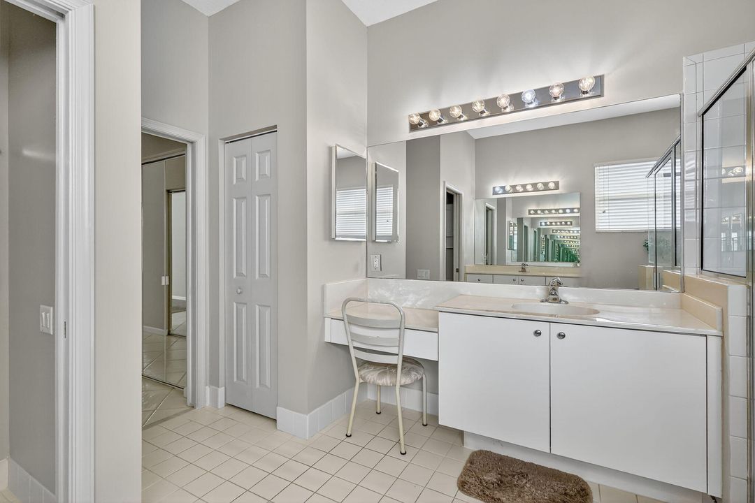 待售: $369,900 (3 贝兹, 2 浴室, 2102 平方英尺)