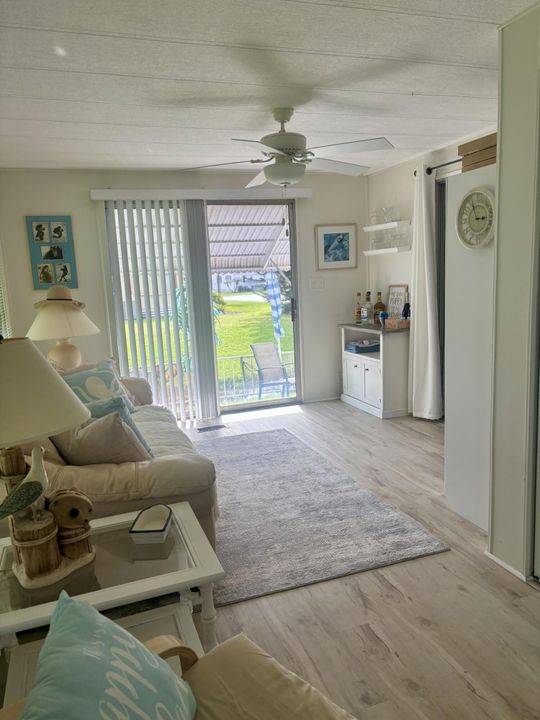 En Venta: $89,000 (2 camas, 2 baños, 1248 Pies cuadrados)