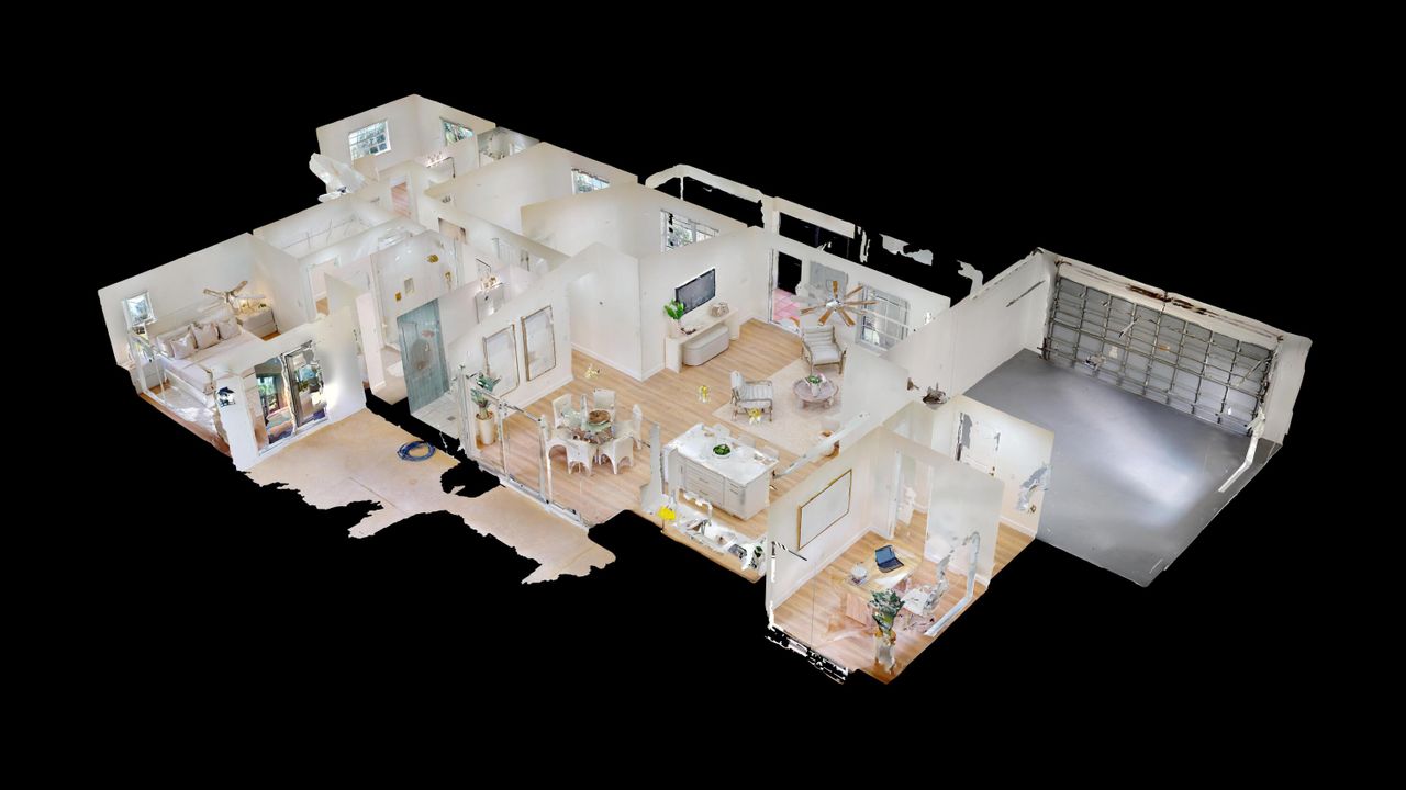 合同活跃: $1,075,000 (4 贝兹, 3 浴室, 1902 平方英尺)