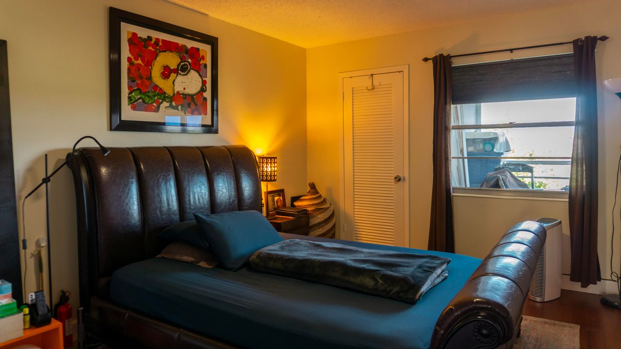 For Rent: $1,750 (2 beds, 2 baths, 896 Square Feet)