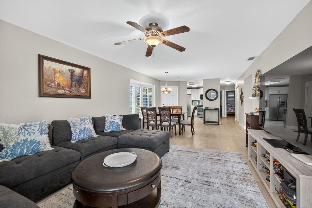 В аренду: $2,600 (3 спален, 2 ванн, 1225 Квадратных фут)