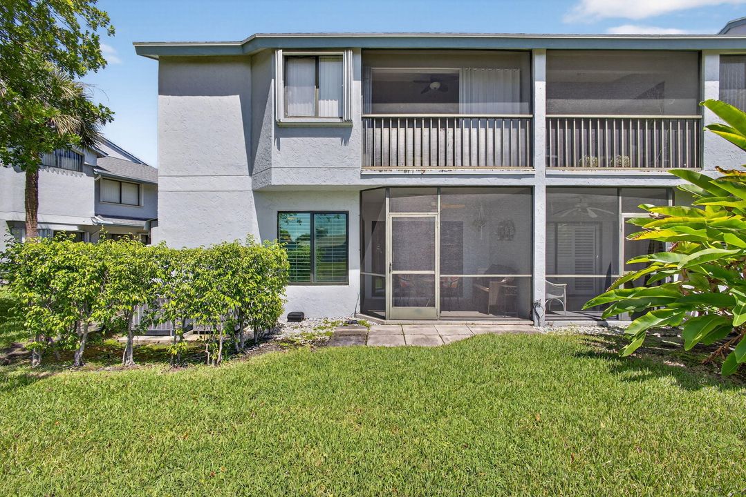 В аренду: $2,600 (3 спален, 2 ванн, 1225 Квадратных фут)