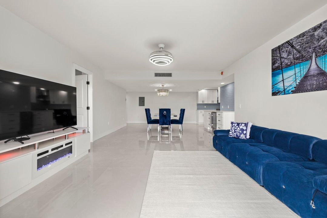 На продажу: $550,000 (3 спален, 2 ванн, 1215 Квадратных фут)