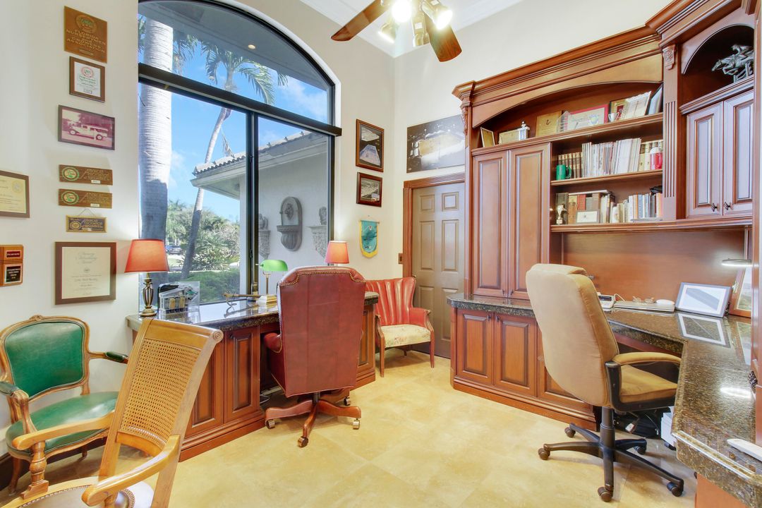 For Sale: $3,495,000 (5 beds, 4 baths, 4151 Square Feet)