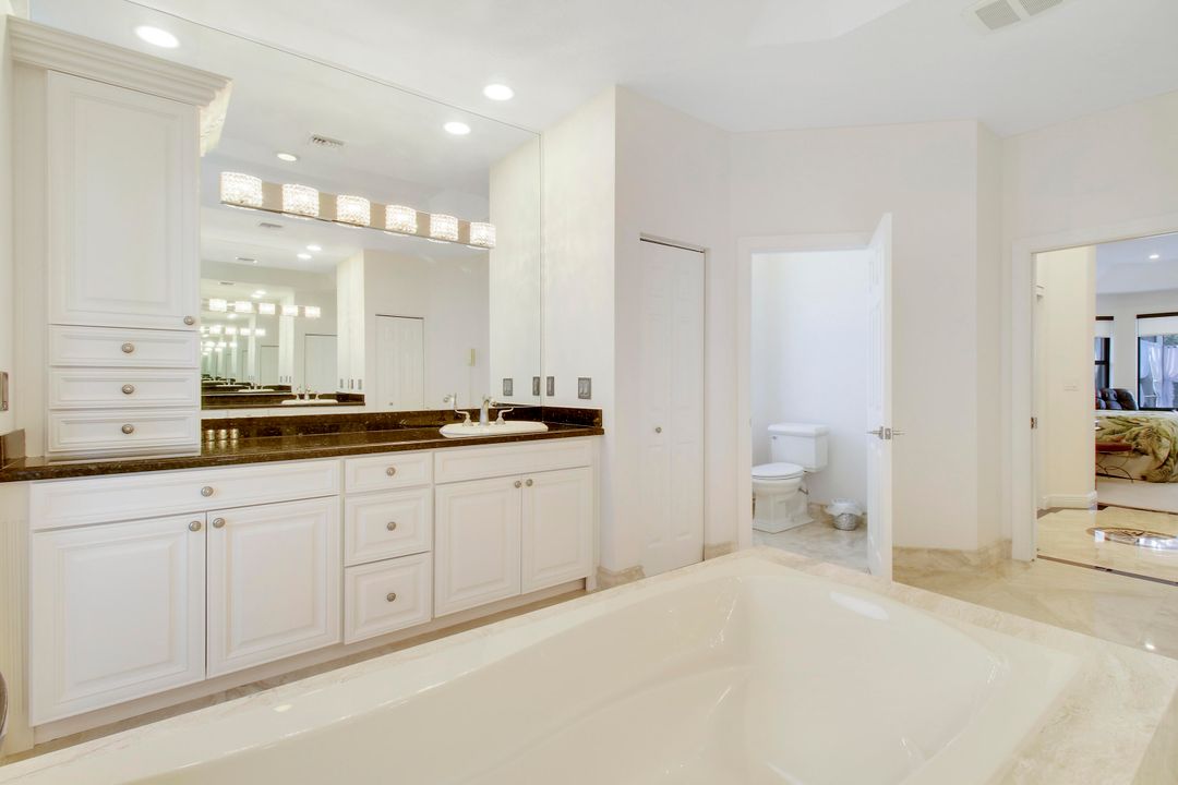 For Sale: $3,495,000 (5 beds, 4 baths, 4151 Square Feet)