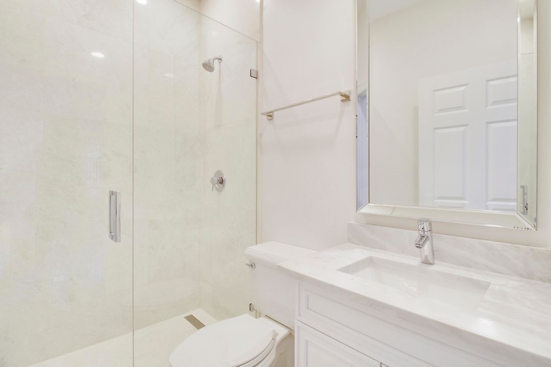 For Sale: $3,495,000 (5 beds, 4 baths, 4151 Square Feet)