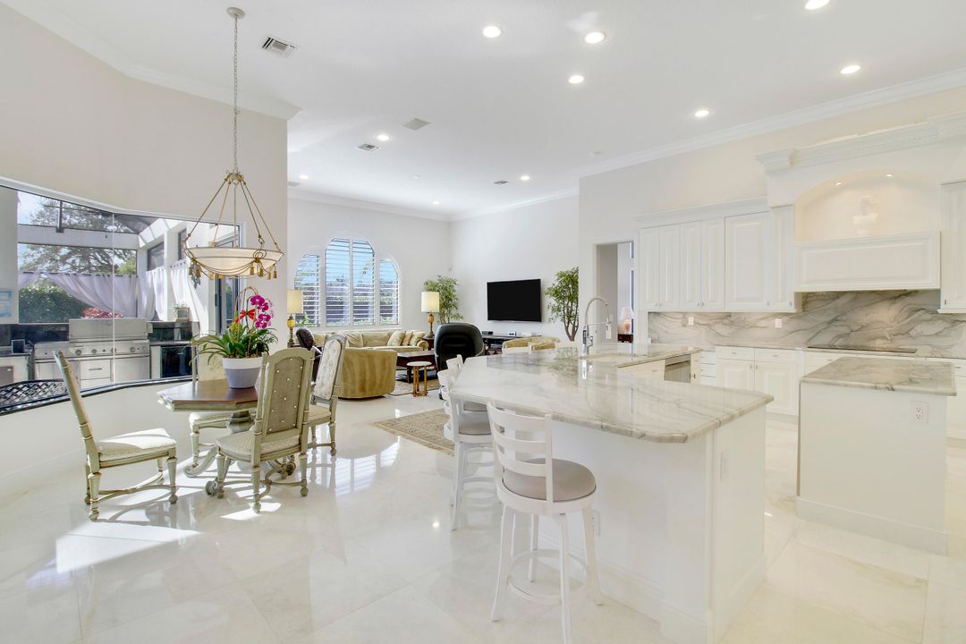 For Sale: $3,495,000 (5 beds, 4 baths, 4151 Square Feet)