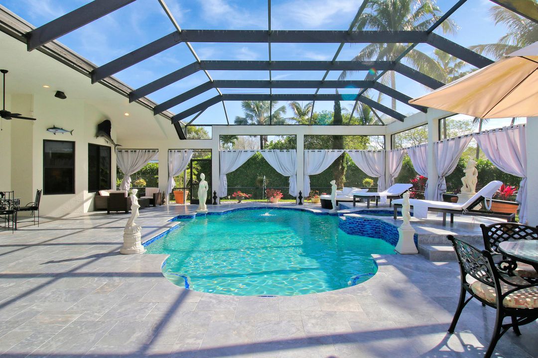 For Sale: $3,495,000 (5 beds, 4 baths, 4151 Square Feet)