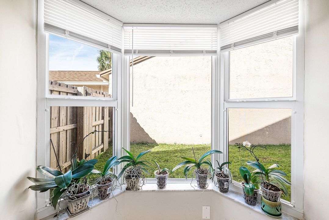 待售: $459,900 (3 贝兹, 2 浴室, 1505 平方英尺)