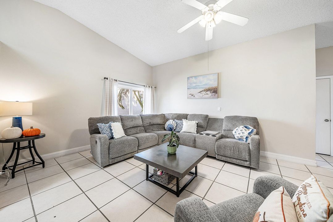 待售: $459,900 (3 贝兹, 2 浴室, 1505 平方英尺)