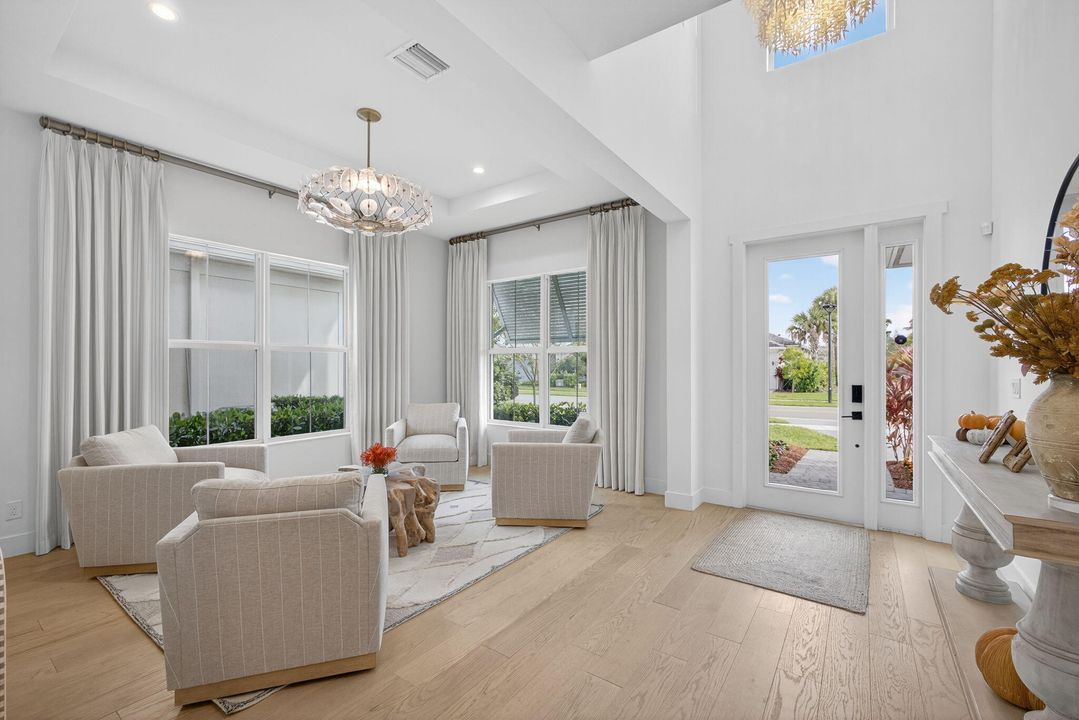 For Sale: $1,175,000 (4 beds, 3 baths, 3289 Square Feet)